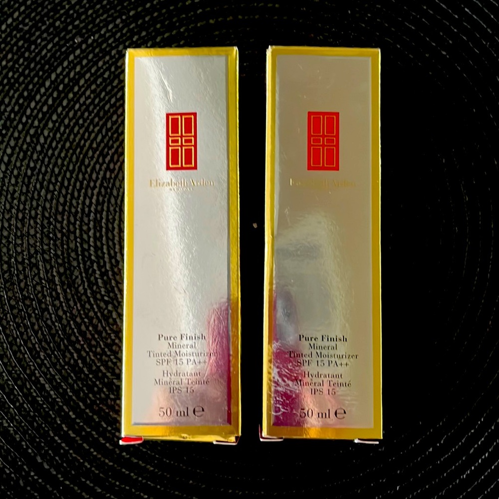Elizabeth Arden Pure Finish Medium 03 tinted moisturizer new / sealed in box
